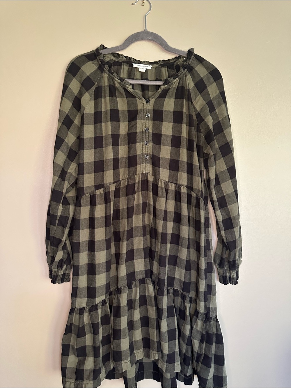 beachlunchlounge Olive and Black Plaid Tiered Long-Sleeve Dress